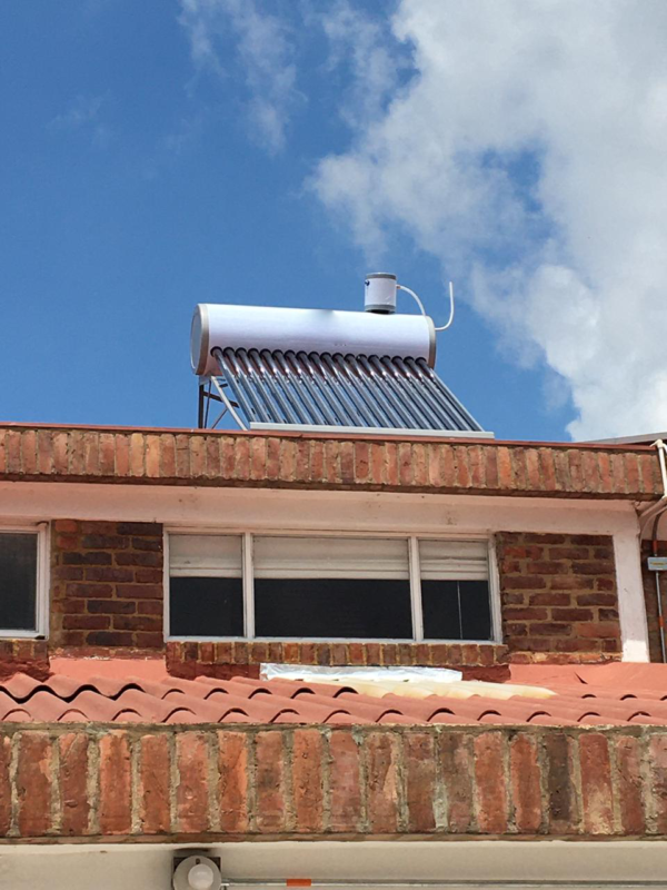 calentador solar tejado